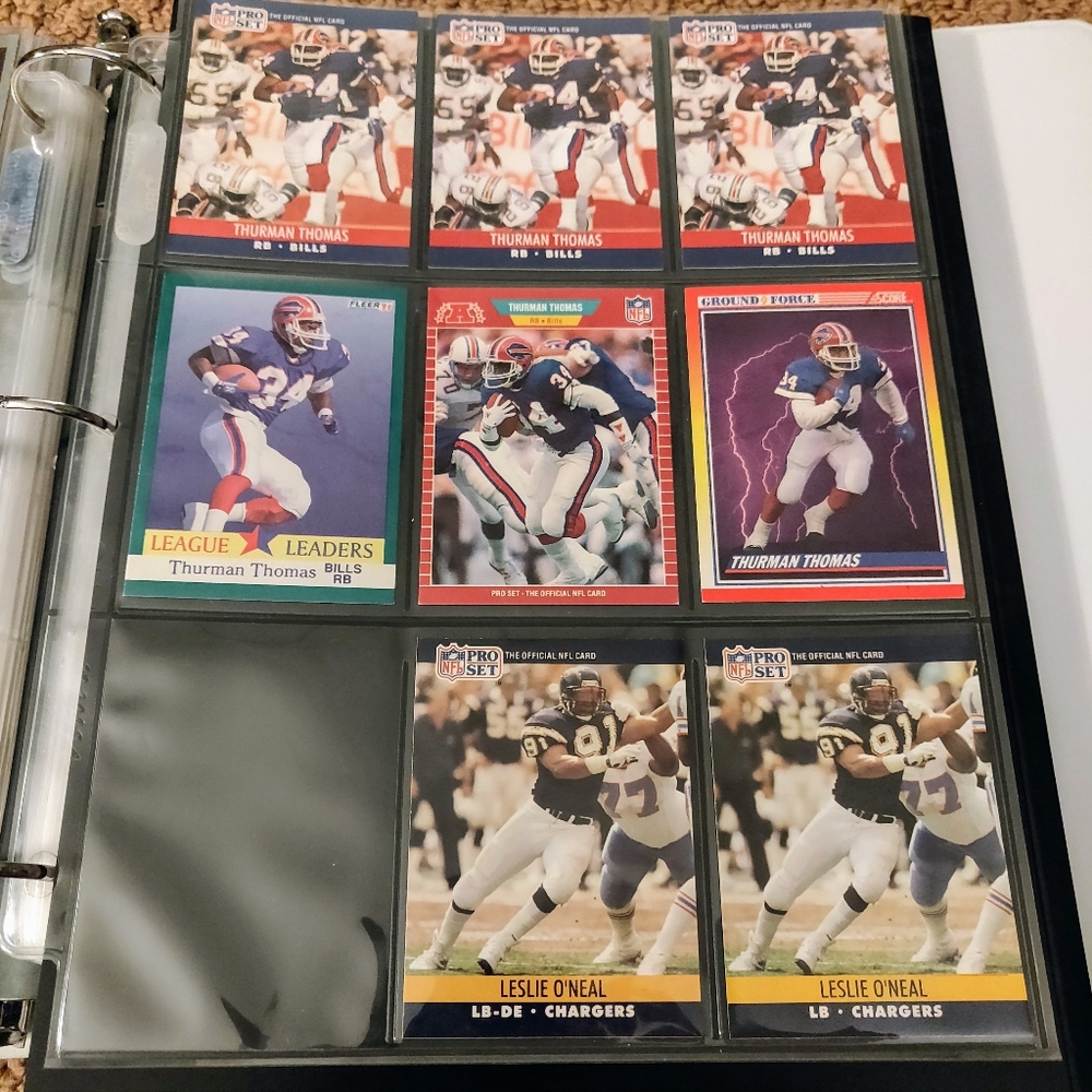 Lot of 8 Thurman Thomas/Leslie O'Neal Cards